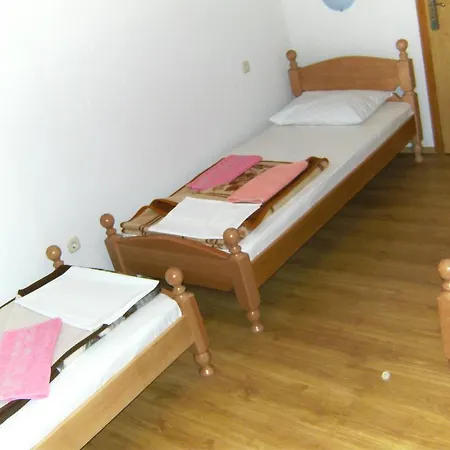 Pansion Pero Elez * Međugorje